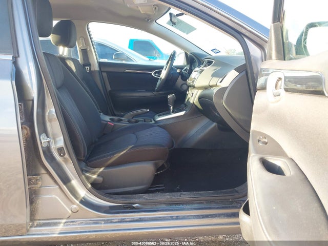 Nissan Sentra 2017 3N1AB7AP3HL675443 Image 5