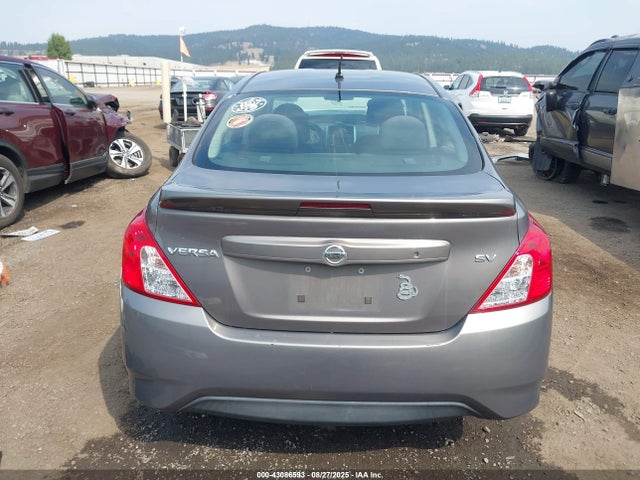 3N1CN7AP7HK425077 Nissan Versa