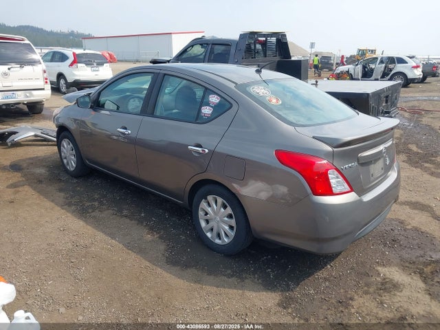3N1CN7AP7HK425077 Nissan Versa