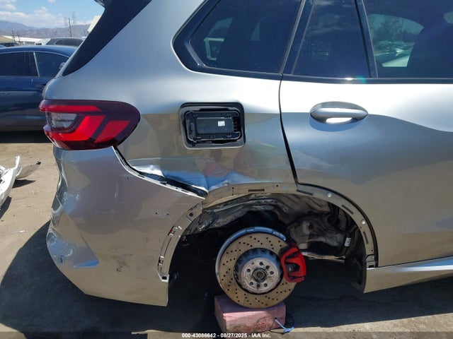 5YMJU0C06N9J07343 BMW 2022