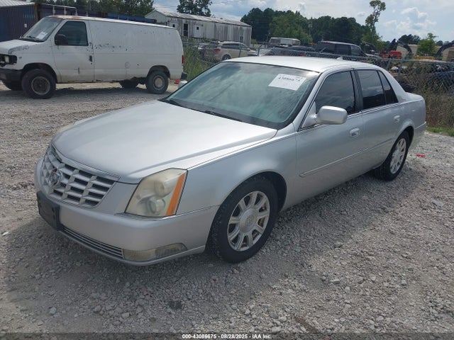 2010 CADILLAC DTS 1G6KA5EY9AU125402 Photo 1