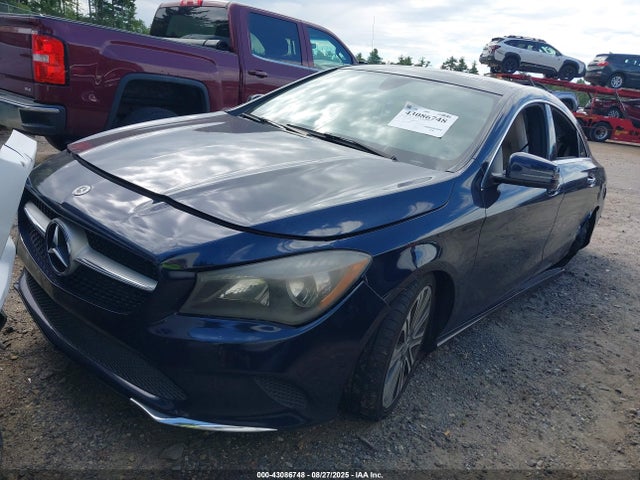 Mercedes-Benz m270 2019 WDDSJ4EB1KN734374 Image 2