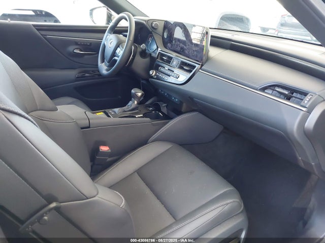 Lexus a25a-fxs 2025 58ADA1C11SU068767 Image 5