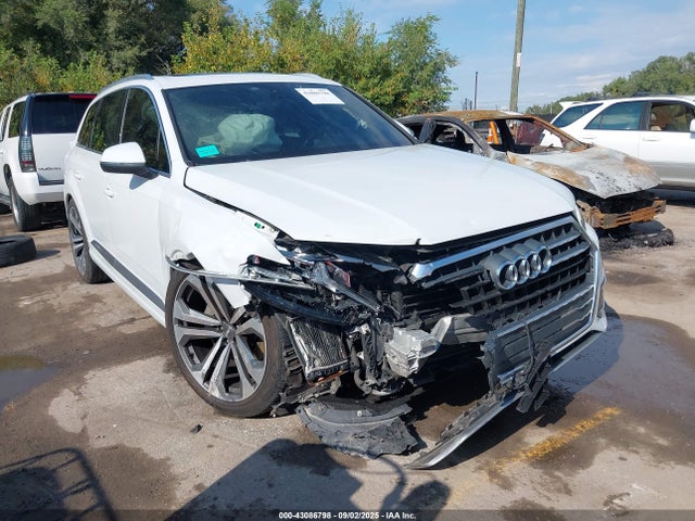 2018 AUDI Q7 WA1LAAF74JD046195 Photo 0