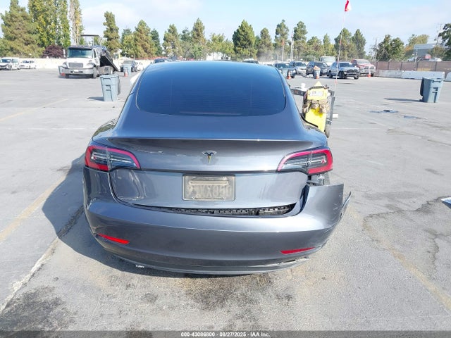Tesla MODEL 3 2023 5YJ3E1EA0PF668981 Image 16