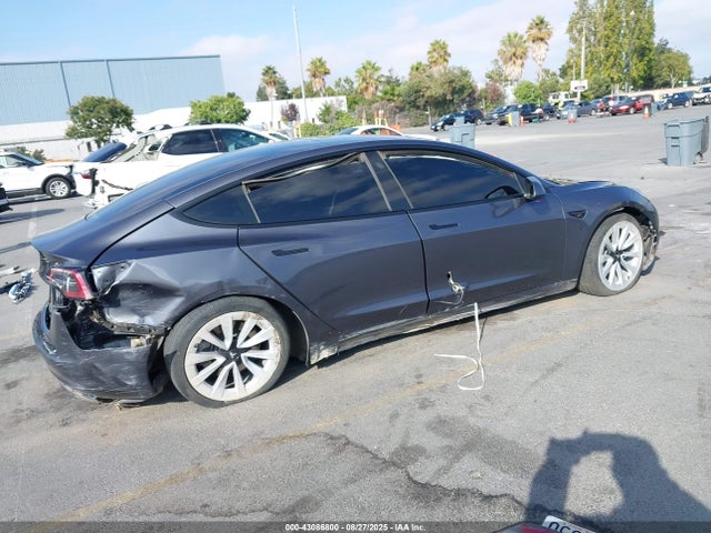 2023 TESLA MODEL 3 5YJ3E1EA0PF668981 Photo 3