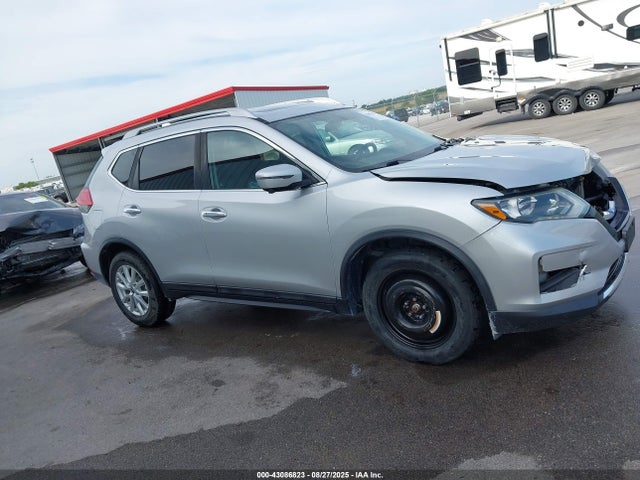 Nissan 2017 2017 5N1AT2MV1HC840811 Image 14
