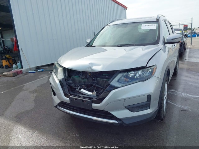 Nissan 2017 2017 5N1AT2MV1HC840811 Image 6
