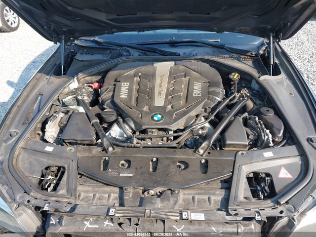 BMW 550i 2015 WBAKP9C56FD693879 Image 10