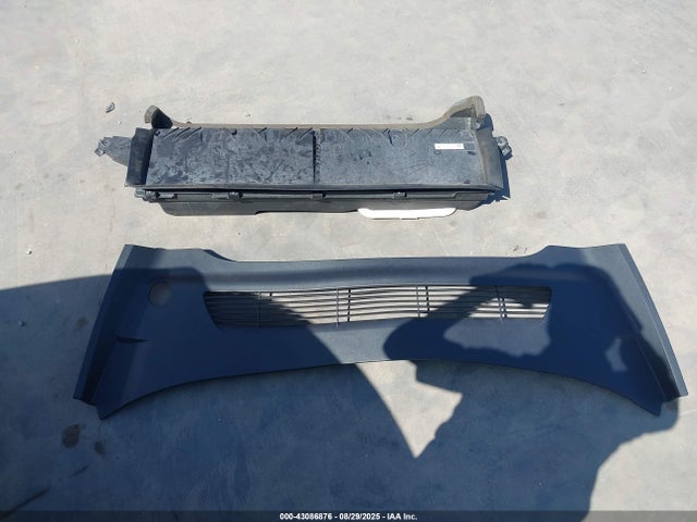 Tesla 2023 2023 7SAYGDEF3PF968983 Image 12