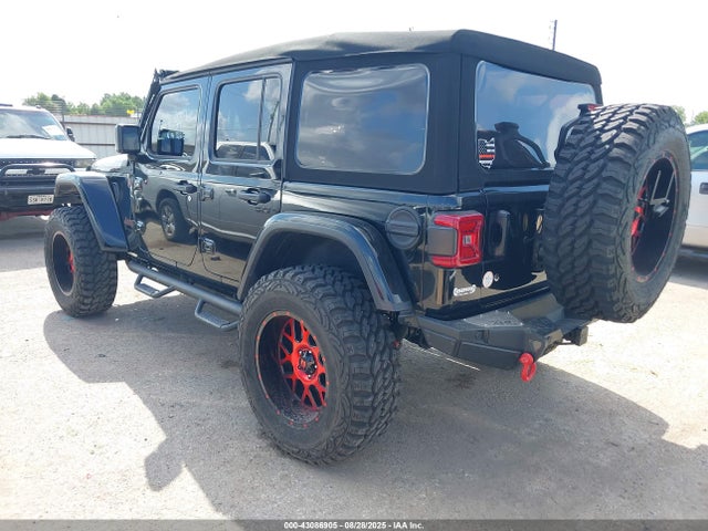 1C4HJXFG3KW633007 Jeep Wrangler