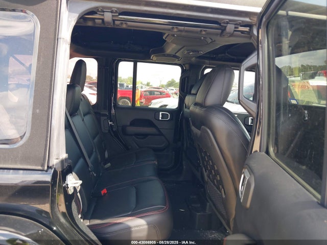 1C4HJXFG3KW633007 Jeep Wrangler
