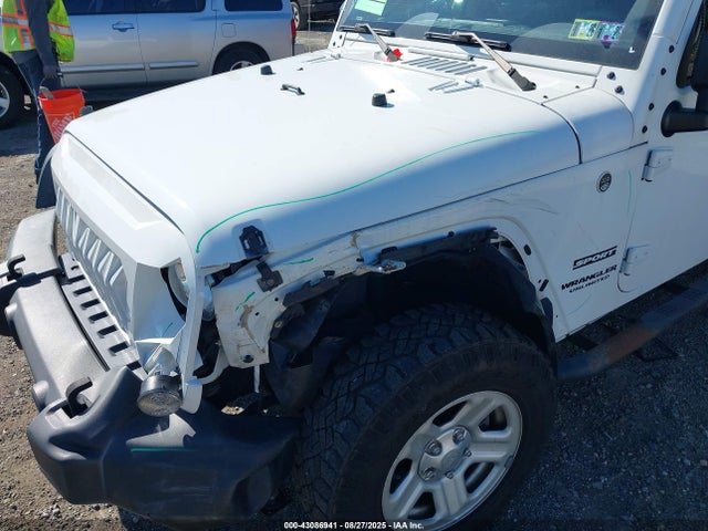 1C4BJWDG0HL750332 Jeep Wrangler