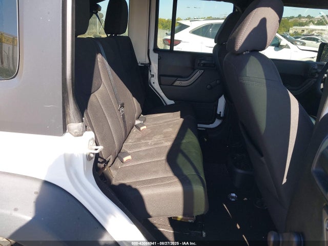 1C4BJWDG0HL750332 Jeep Wrangler