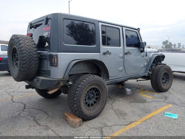 1C4HJWFG7EL107124 Jeep Wrangler