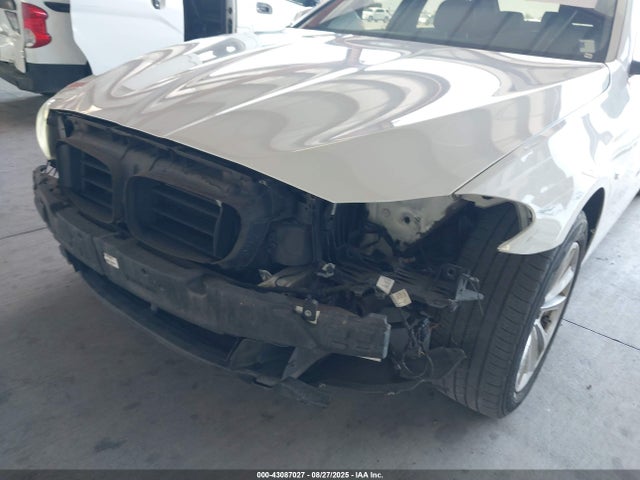 BMW 528I 2015 WBA5A5C52FD514213 Image 6