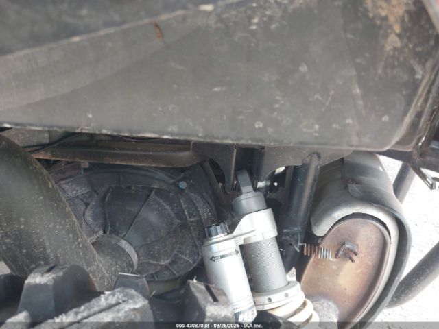 2019 POLARIS RZR 3NSVBE992KH842604 Photo 8