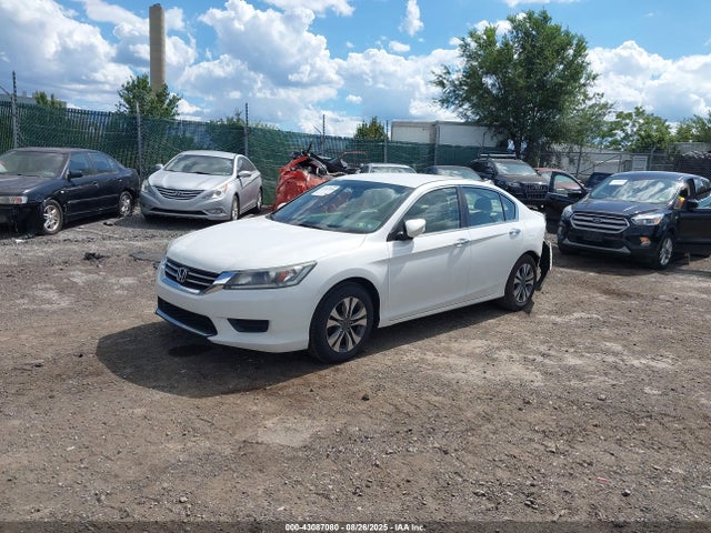 Honda k24w1 2015 1HGCR2F33FA205896 Image 2