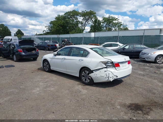 Honda k24w1 2015 1HGCR2F33FA205896 Image 3