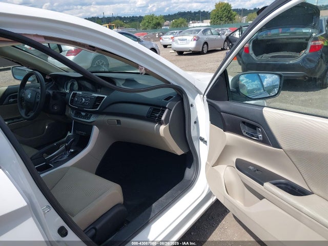 Honda k24w1 2015 1HGCR2F33FA205896 Image 5