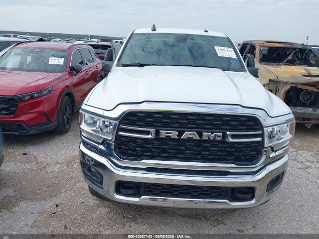 2024 Ram 3500 Big Horn  4x4 8' Box მანქანა იყიდება აუქციონზე, vin: 3C63R3HL9RG265468, აუქციონის ნომერი: 43087143