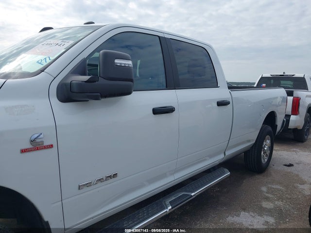 2024 Ram 3500 Big Horn  4x4 8' Box მანქანა იყიდება აუქციონზე, vin: 3C63R3HL9RG265468, აუქციონის ნომერი: 43087143