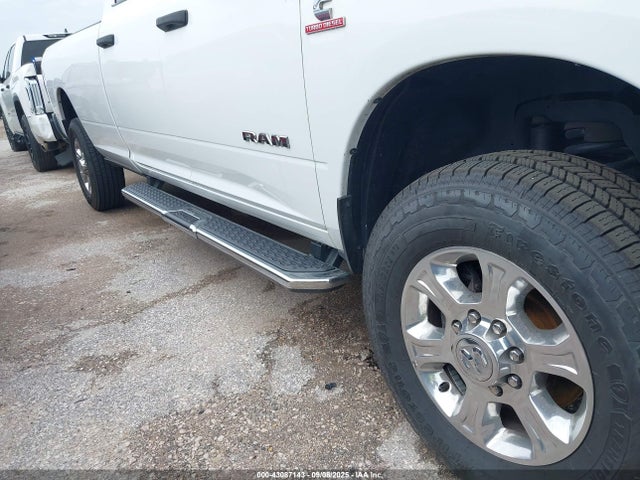 2024 Ram 3500 Big Horn  4x4 8' Box მანქანა იყიდება აუქციონზე, vin: 3C63R3HL9RG265468, აუქციონის ნომერი: 43087143