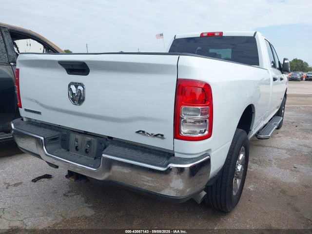 2024 Ram 3500 Big Horn  4x4 8' Box მანქანა იყიდება აუქციონზე, vin: 3C63R3HL9RG265468, აუქციონის ნომერი: 43087143