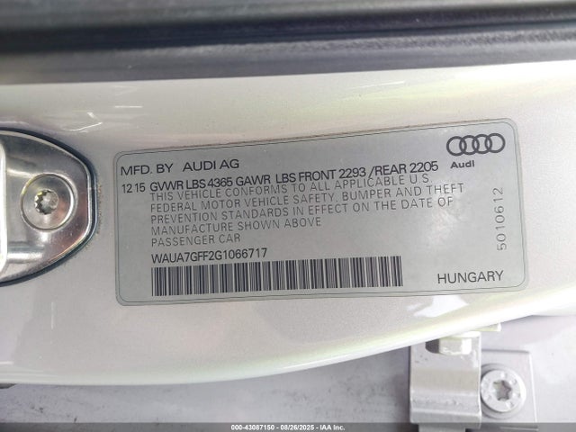 2016 AUDI A3 WAUA7GFF2G1066717 Photo 8