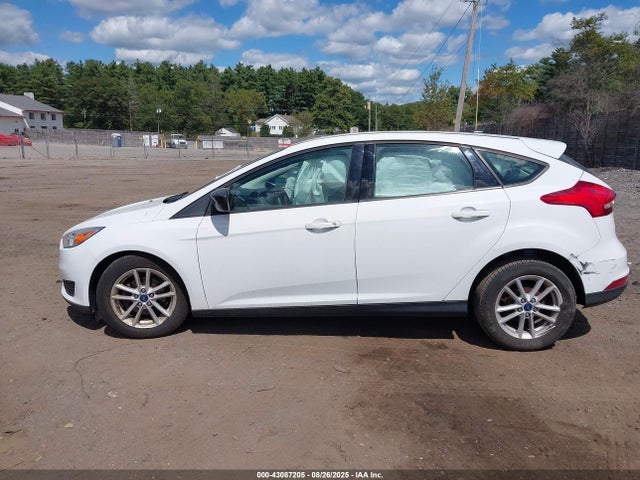 Ford 2.0l gdi 2018 1FADP3K29JL295599 Image 14