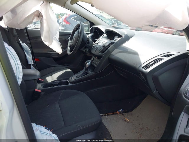 Ford 2.0l gdi 2018 1FADP3K29JL295599 Image 5
