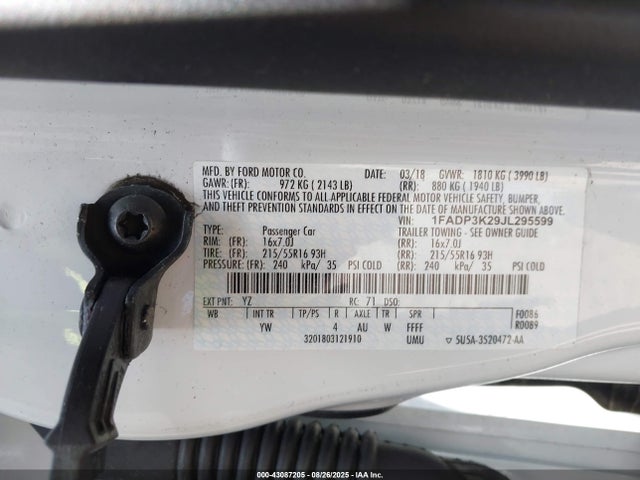 Ford 2.0l gdi 2018 1FADP3K29JL295599 Image 9