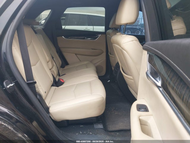 2017 CADILLAC XT5 1GYKNARS6HZ289570 Photo 7