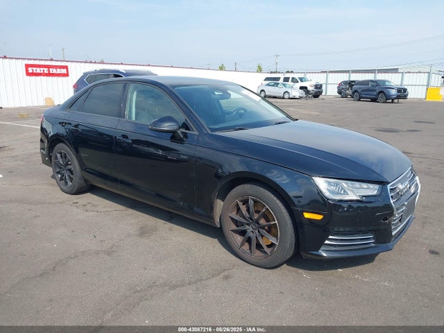 2017 AUDI A4 WAUANAF48HN042482 Photo 0