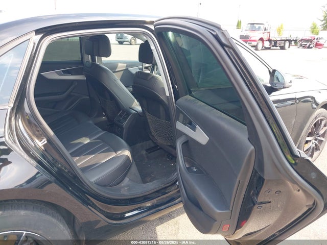 2017 AUDI A4 WAUANAF48HN042482 Photo 7