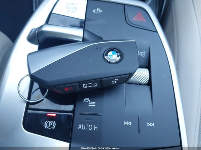 2024 BMW X1 WBX73EF06R5Y36571 Photo 10