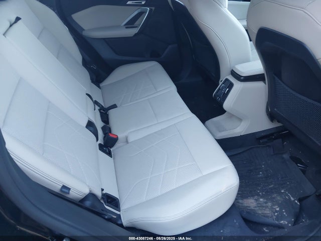 2024 BMW X1 WBX73EF06R5Y36571 Photo 7