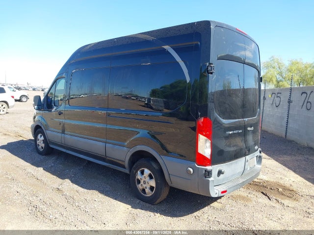 Ford 2017 2017 1FTYR2XM1HKB54679 Image 3