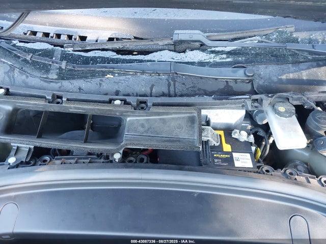 2019 TESLA MODEL 3 5YJ3E1EB2KF510370 Photo 9