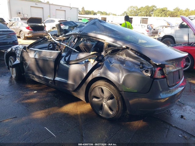 2019 TESLA MODEL 3 5YJ3E1EB2KF510370 Photo 2