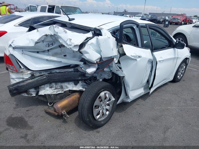 Hyundai dohc gdi gamma 2016 KMHCT4AEXGU036301 Image 4