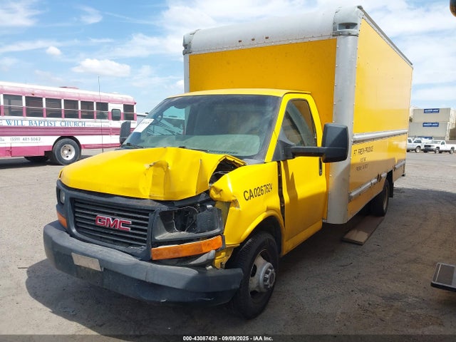 GMC l96 2014 1GD374CG4E1907565 Image 2