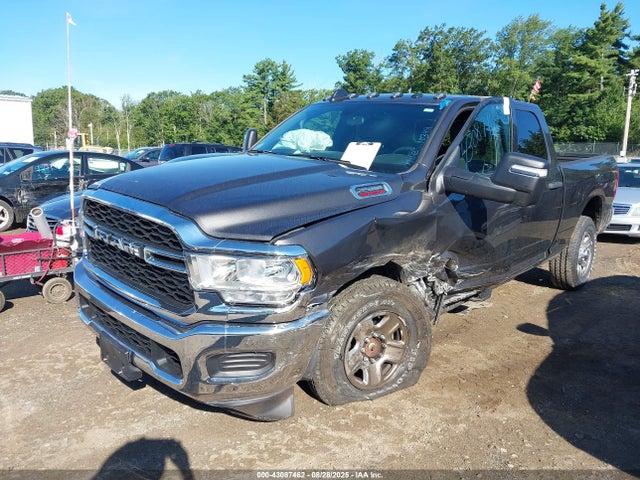3C6UR5CJXRG158855 RAM 2500