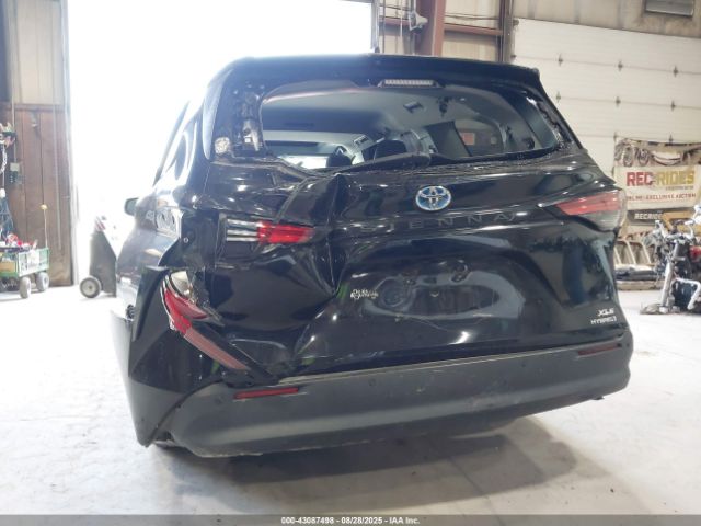 2021 TOYOTA SIENNA 5TDYRKEC1MS017013 Photo 5