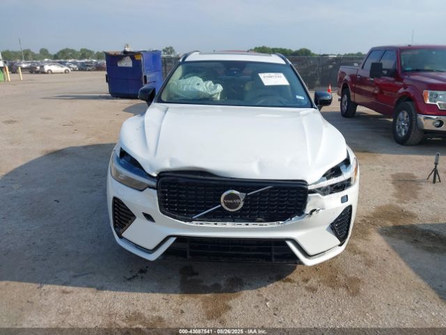 2025 VOLVO XC60 YV4M12RJ5S1122305 Photo 5