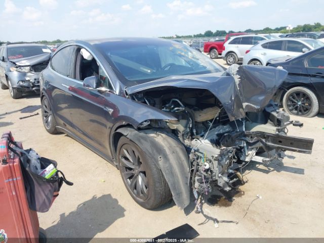 2019 TESLA MODEL X 5YJXCDE26KF150402 Photo 0
