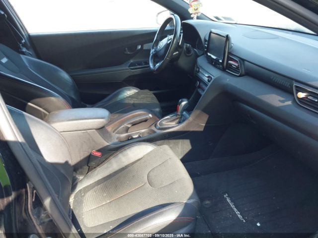 2020 HYUNDAI VELOSTER KMHTG6AFXLU028234 Photo 4