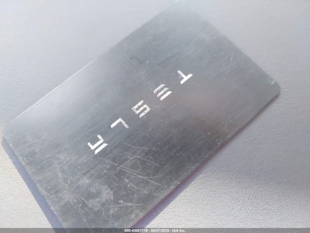 2025 TESLA MODEL Y 7SAYGDEEXSF265753 Photo 10