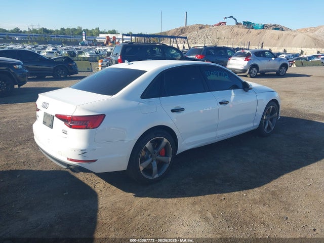 2017 AUDI A4 WAUANAF40HN011694 Photo 3
