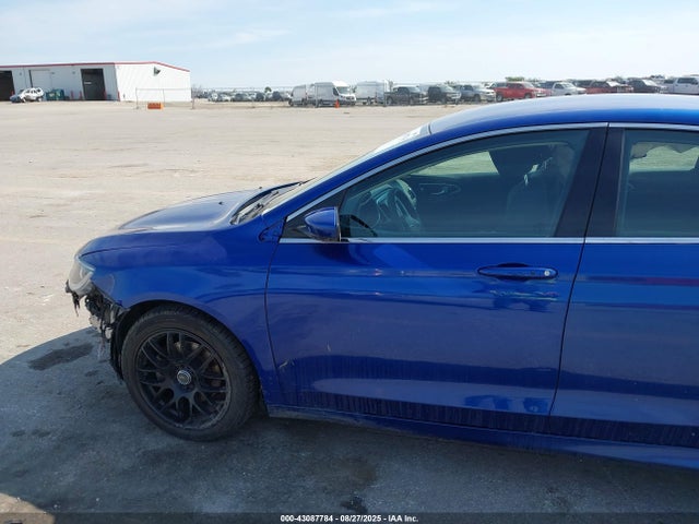 2016 Chrysler 200 Limited მანქანა იყიდება აუქციონზე, vin: 1C3CCCAB0GN148995, აუქციონის ნომერი: 43087784